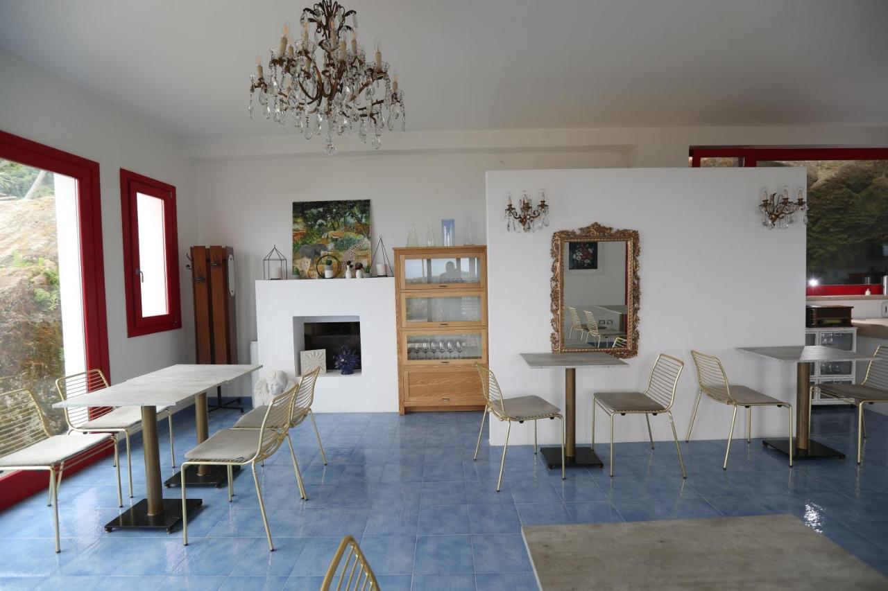 Borgo Rosso Di Sera Resort San Lucido Ngoại thất bức ảnh